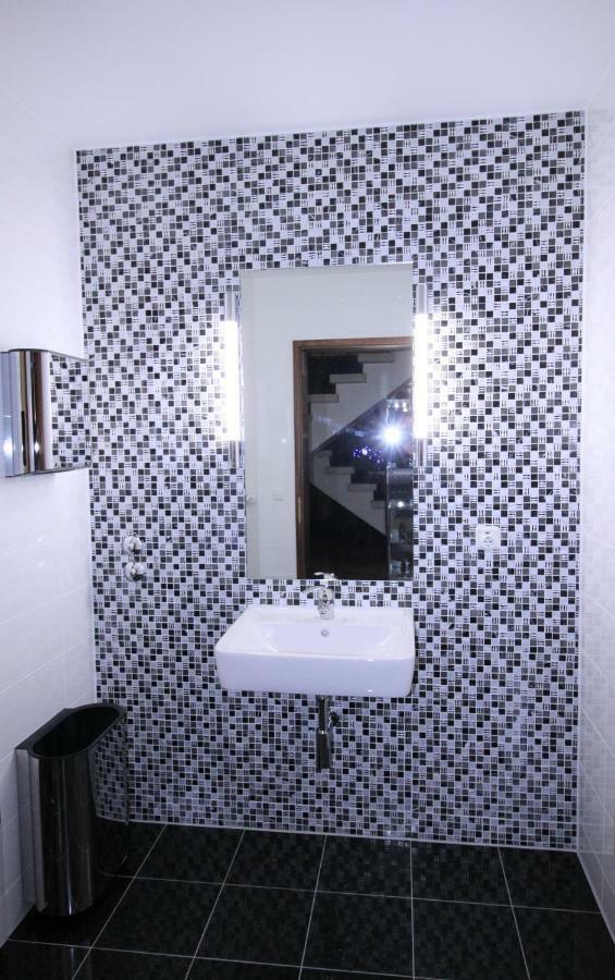 Hotel Garni Eden Меерсбург Экстерьер фото