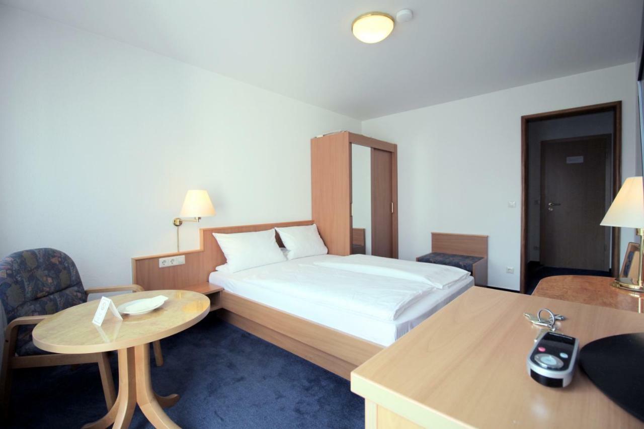 Hotel Garni Eden Меерсбург Экстерьер фото